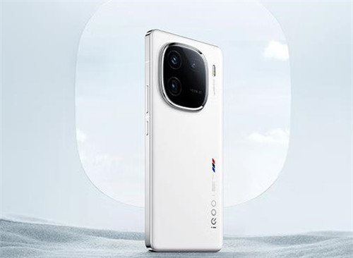 vivo宣布清仓骁龙8Gen3+电商平台上大降1200元