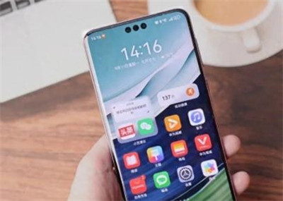 华为Mate 60 Pro手机价格大跳水！还值得购买么？配图
