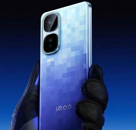 闭眼入”的3款手机，16G+512G，国补后价格和喜人配图