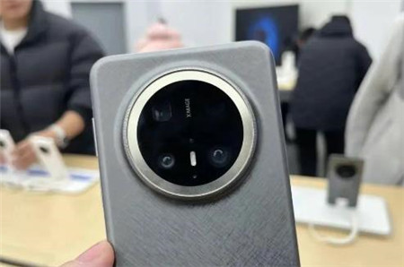 华为 Mate70 Pro+大减价，还值得购买么？ 配图