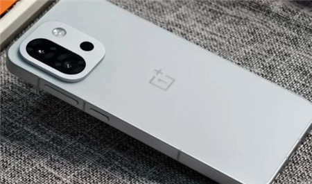 什么手机比较耐用？这五款可以放心用五年不用换配图