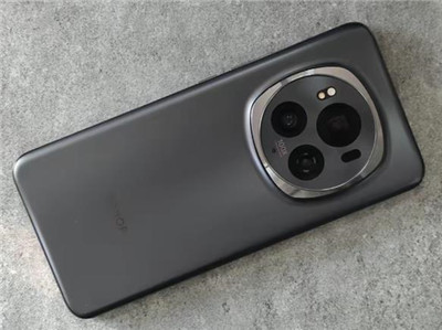 双十一期间，哪些手机最值得捡漏？这三款16GB+512GB“值得捡漏”配图