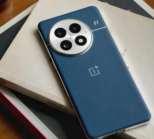 双十一期间哪些手机降价最高?16+512GB成“大热门”最厉害配图 双十一期间哪些手机降价最高?16+512GB成“大热门”最厉害配图