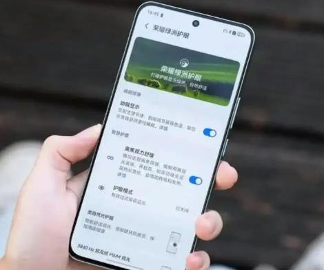 双11“价格触底”的3款顶配版手机：什么手机目前可以捡漏？配图