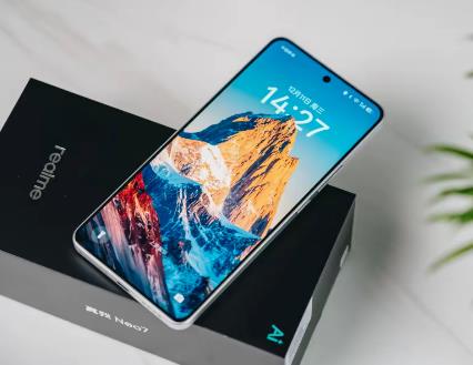 双11“价格触底”的3款顶配版手机：什么手机目前可以捡漏？配图