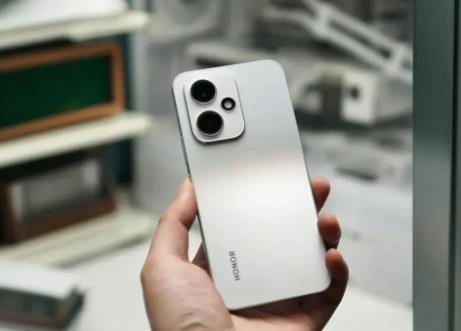 超大内存的手机512手机哪款比较好?五款性价比“极高”的千元手机配图 超大内存的手机512手机哪款比较好?五款性价比“极高”的千元手机配图