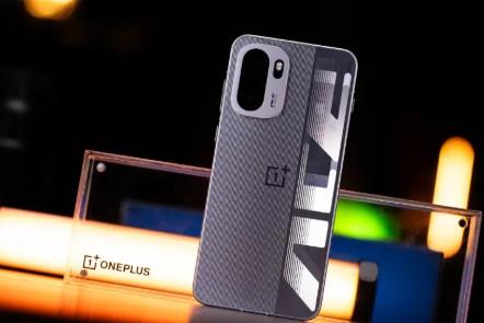 学生购买哪款手机比较好?16GB+512GB,适合“学生党”的3款国产手机配图 学生购买哪款手机比较好?16GB+512GB,适合“学生党”的3款国产手机配图