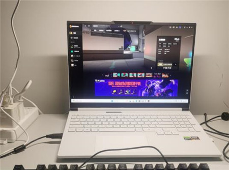 11月可以“闭眼买”的3款笔记本电脑：2025年哪些笔记本可以用？配图