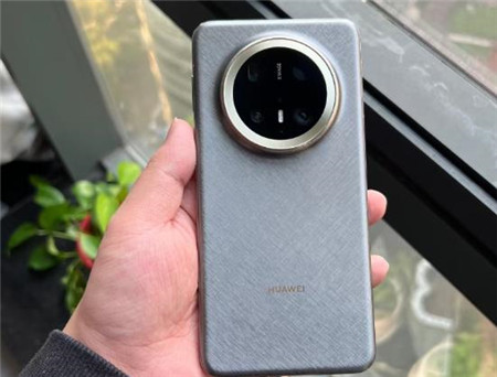 华为目前最建议买的3款手机:华为哪些手机买比较划算?配图 华为目前最建议买的3款手机:华为哪些手机买比较划算?配图