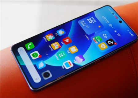 大内存的手机哪款比较好用？“无差评”的3款手机，16GB+512GB