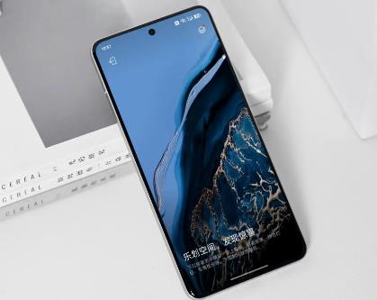 2025年哪些手机降价最多，目前最值得去购买啊？配图