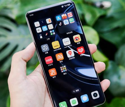 2025年哪些手机降价最多，目前最值得去购买啊？配图