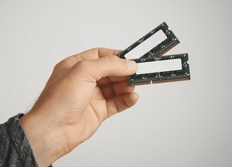 固态硬盘怎么选？一文搞懂什么是 M.2、NVMe、SATA配图