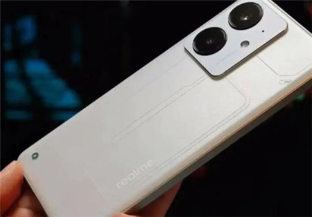 现在的千元机哪些手机比较好用？16GB+512GB大内存版本可以放心用10年配图