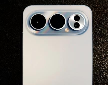 荣耀手机哪款比较好?可以“闭眼入”的3款,16+512G大内存手机配图 荣耀手机哪款比较好?可以“闭眼入”的3款,16+512G大内存手机配图