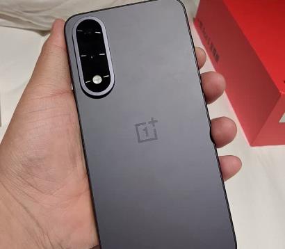 超大内存的手机有哪些?16+1TB值得“捡漏”的3款手机配图 超大内存的手机有哪些?16+1TB值得“捡漏”的3款手机配图