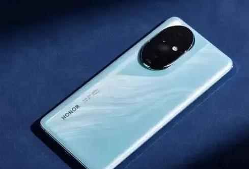 荣耀200“半价清仓”,16GB+512GB+5200mAh值得买么?配图 荣耀200“半价清仓”,16GB+512GB+5200mAh值得买么?配图