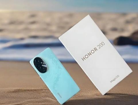 荣耀200现在值得捡漏么？荣耀手机“半价清仓”，从3199跌至1499元配图