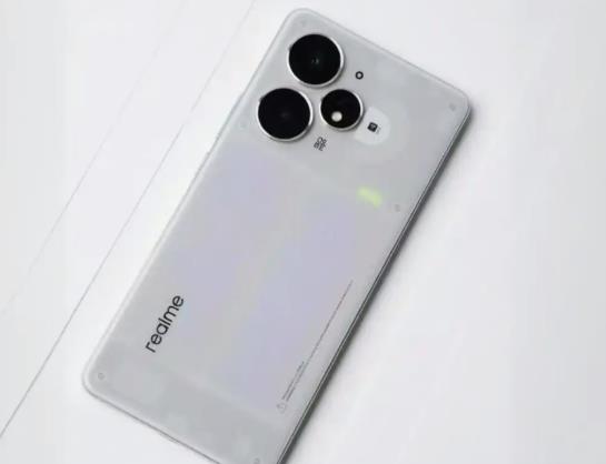 预算1500左右选择哪些手机比较好？可以“闭眼买”的3款真香手机配图