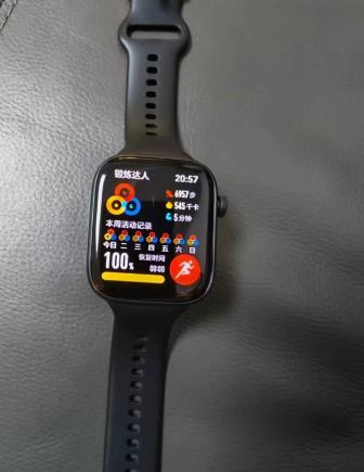 二手荣耀X5i智能手表怎么样?新款手表一夜降到155元,1.9寸大屏+21天超长续航!配图 二手荣耀X5i智能手表怎么样?新款手表一夜降到155元,1.9寸大屏+21天超长续航!配图