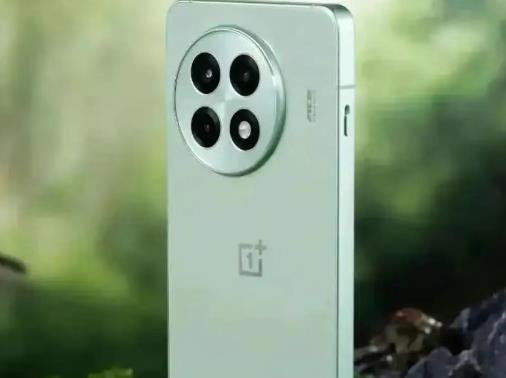 预算2000左右目前选择哪几款手机比较好用？配图