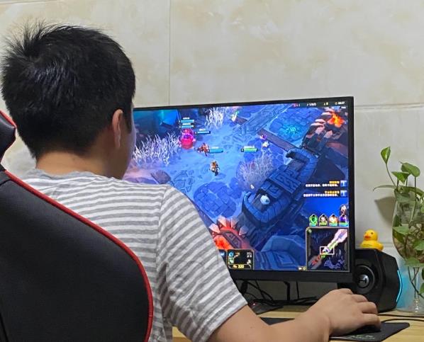 现在手机上面可以挣30-50的小游戏有哪些？我找到五款你玩么？配图