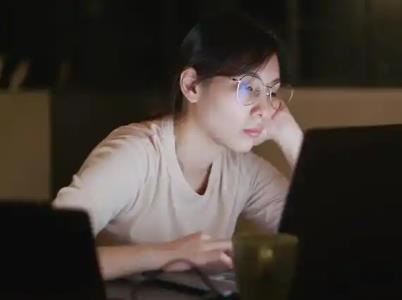 有没有一天赚 50-100 左右的软件？适合普通人手机赚钱的软件分享配图