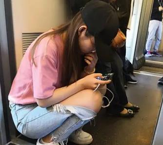 推荐 8 个兼职赚钱平台,一天 200+,一单一结,在家也能做!配图 推荐 8 个兼职赚钱平台,一天 200+,一单一结,在家也能做!配图