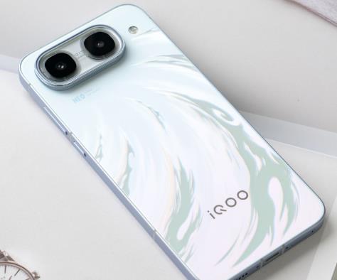 iQOO目前值得看的3款手机?iQOO什么手机目前值得看?配图 iQOO目前值得看的3款手机?iQOO什么手机目前值得看?配图