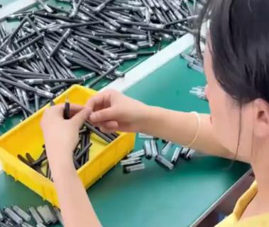 手工活接单赚钱靠谱么?手工活在家做一天挣 500 是真的么?配图 手工活接单赚钱靠谱么?手工活在家做一天挣 500 是真的么?配图